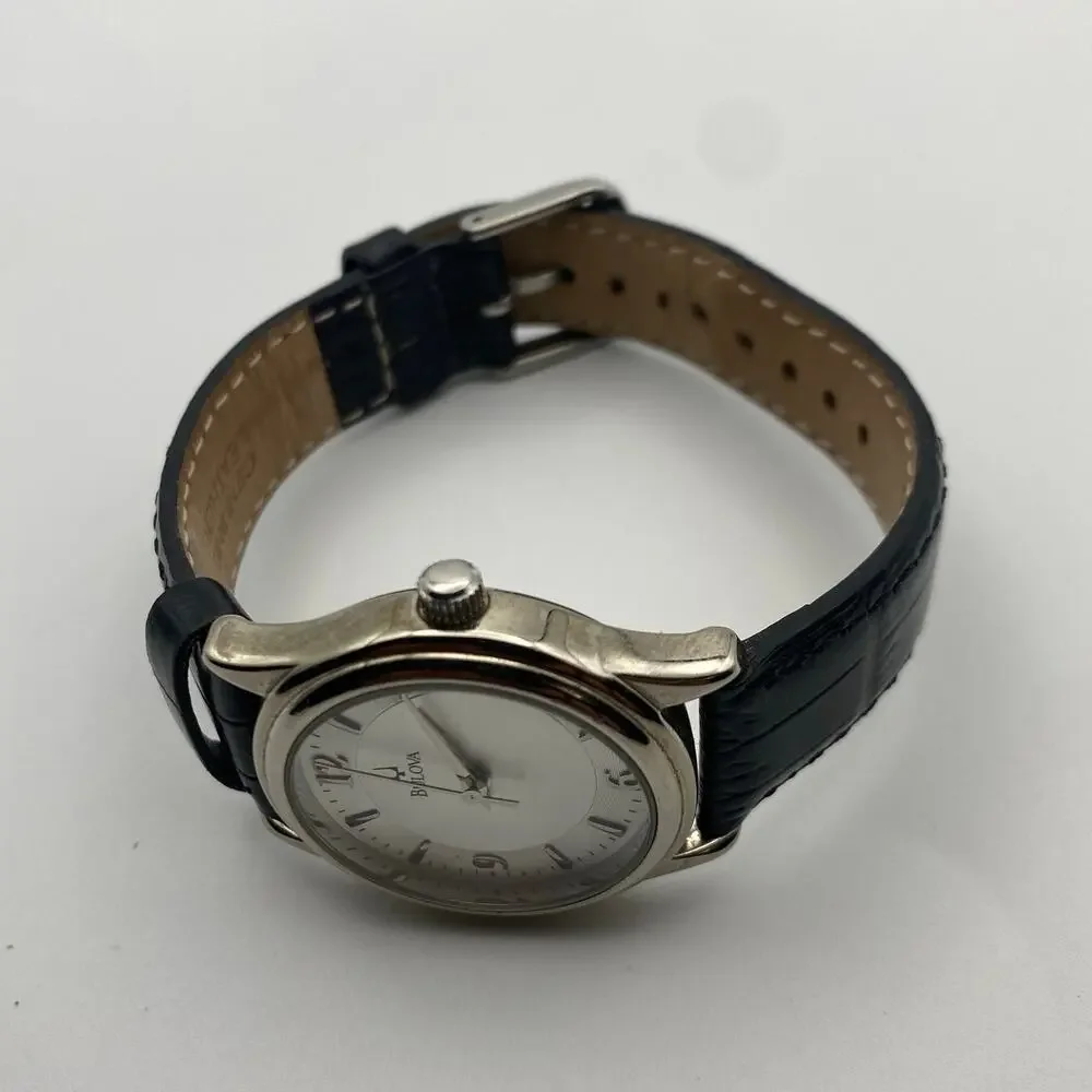 Elegant Bulova Silver Tone Watch with Black Leather Band Working New Battery - Picture 4 of 9